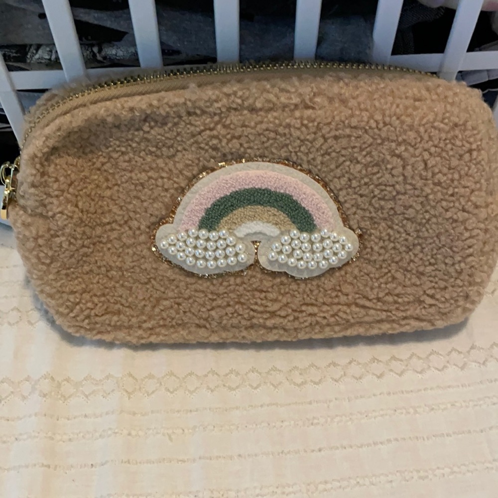Small cozy pouch